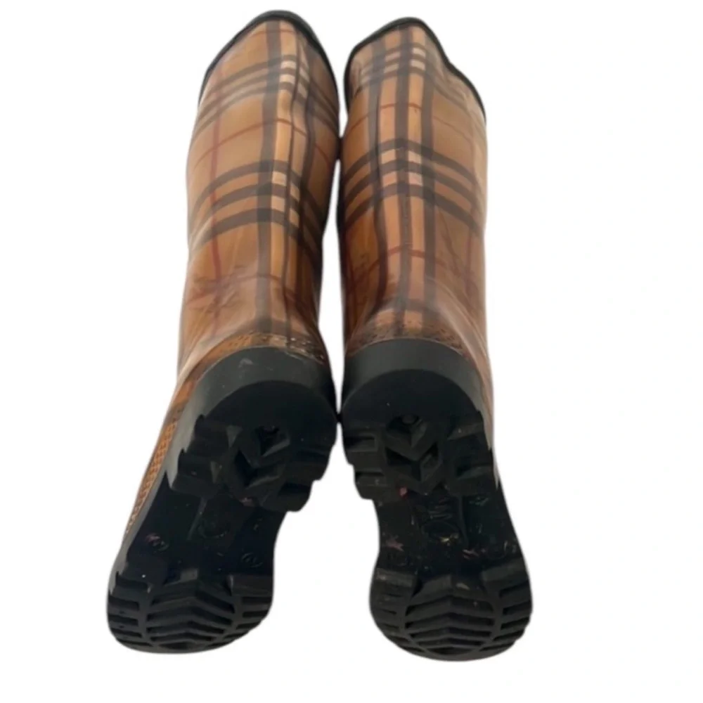 Authentic Burberry luxury designer signature tall waterproof rain boots Girls 4